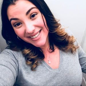 Meet your Posher, Manellie